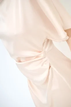 Outlet KIKISIX ABITO ARRICCI FIANCO BEIGE