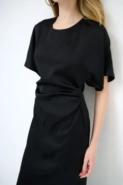 Hot KIKISIX ABITO ARRICCI FIANCO NERO