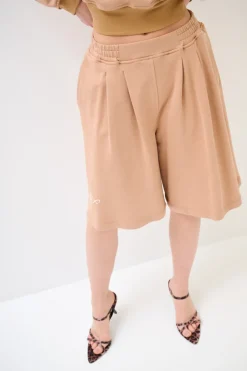 New KIKISIX BERMUDA FELPA CON STAMPA MOCHA