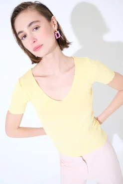 New KIKISIX MAGLIA M.MANICA SCOLLO V COSTINA GIALLO