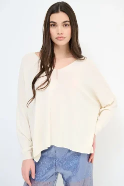 Outlet KIKISIX MAGLIA SCOLLO V OVER MANICA LUNGA PANNA