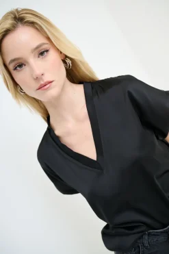 Clearance KIKISIX TOP SCOLLO V OVER SENZAGIRO MANICA RASO NERO