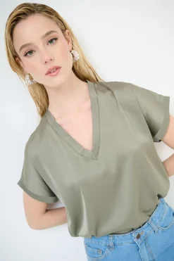 Best KIKISIX TOP SCOLLO V OVER SENZAGIRO MANICA RASO ARMY