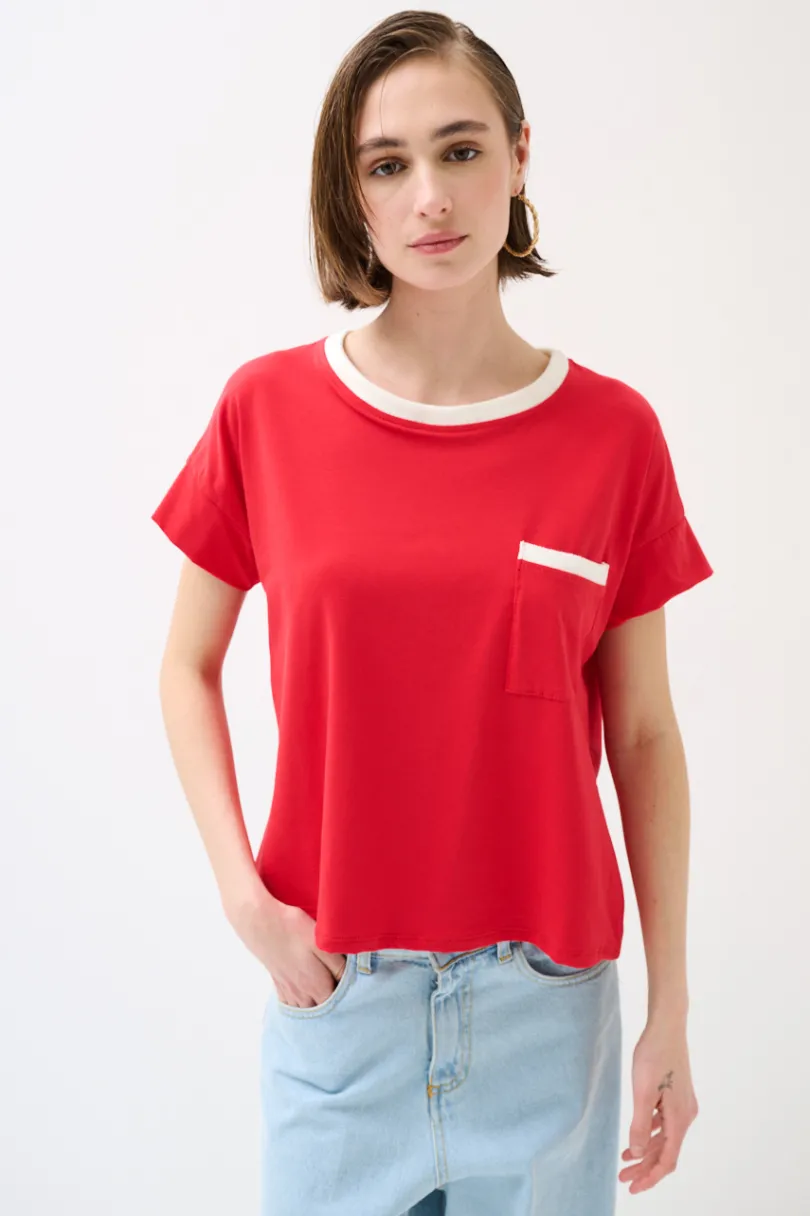 New KIKISIX T-SHIRT CON PROFILI COSTINA E TASCA ROSSO/PANNA