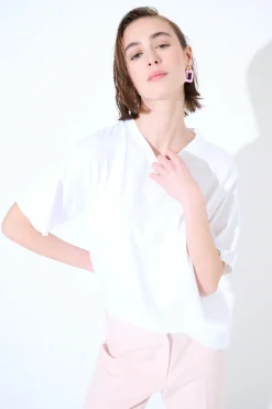 Fashion KIKISIX T-SHIRT OVER TINTO CAPO BIANCO